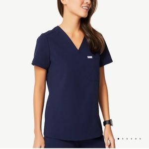 Figs CATARINA One-Pocket Scrub Top